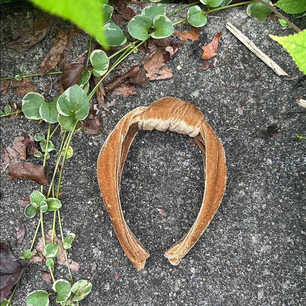 Velvet Tan Knotted Headband - Picture 10 of 10